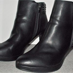 Black high heel boot
